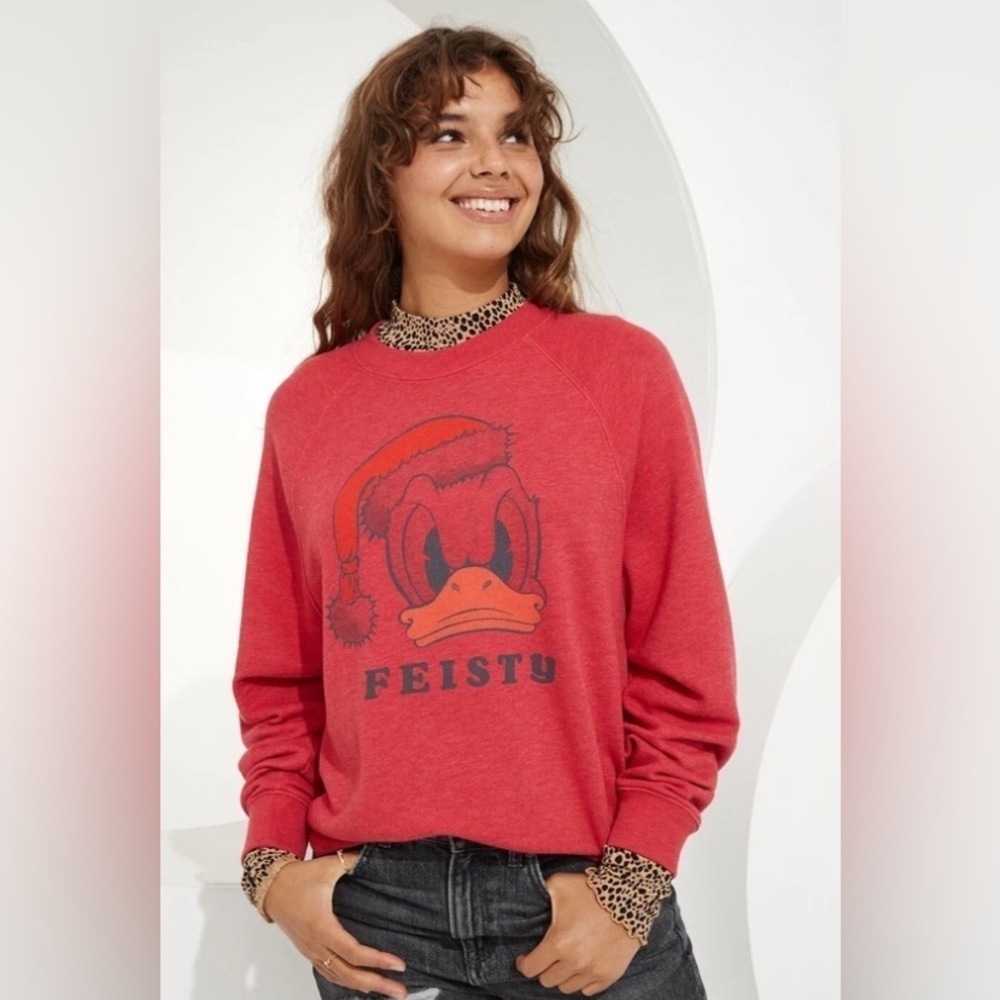 Disney Donald Duck Holiday Feisty Sweatshirt American Eagle Christmas Medium